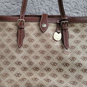 Dooney & Bourke Purse